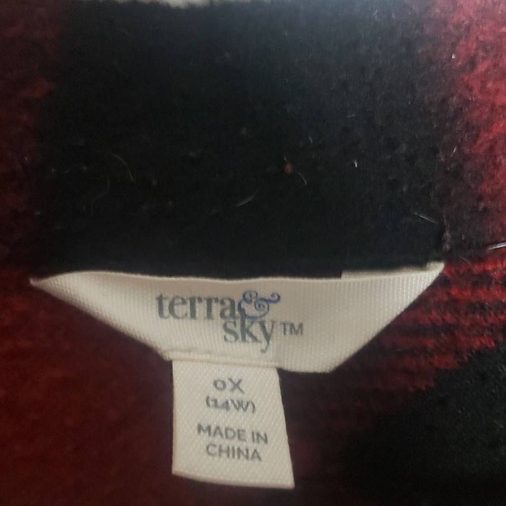 Terra‎ & Sky Red and Black Plaid Button Up Jacket - Picture 4 of 16